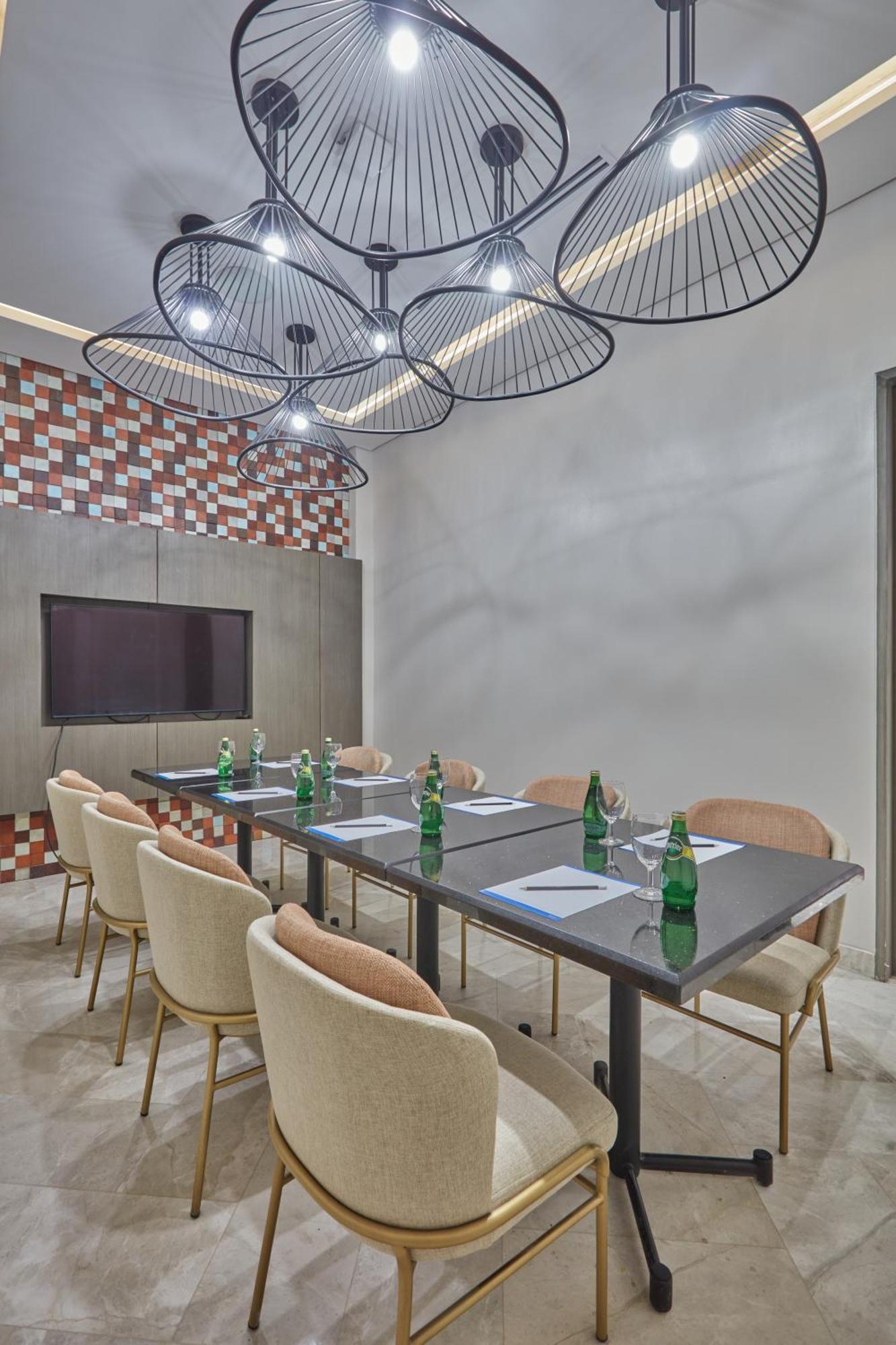 Belmont Hotel Mactan 麦克坦 外观 照片