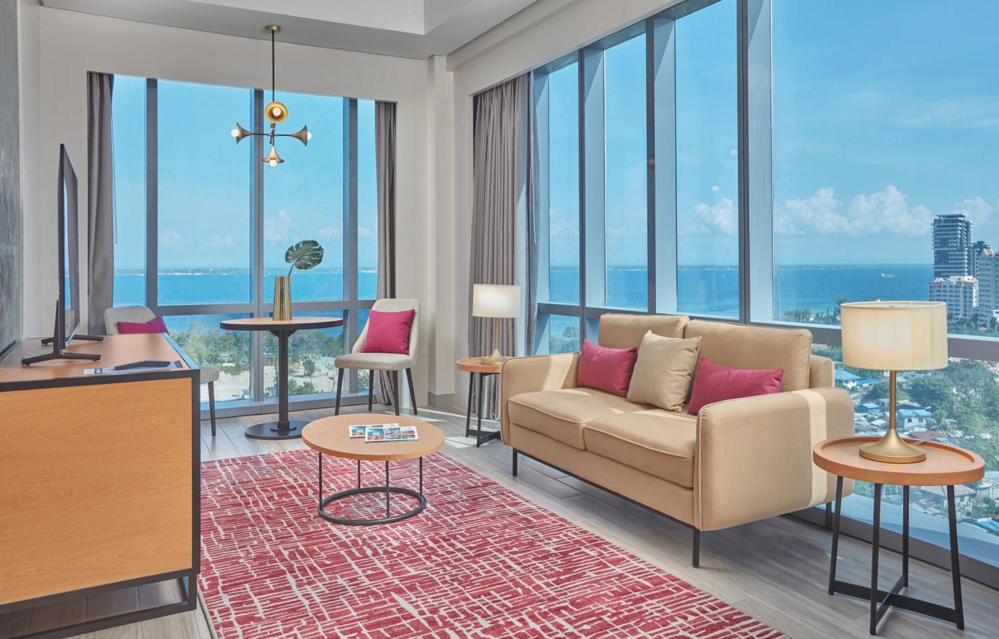 Belmont Hotel Mactan 麦克坦 外观 照片