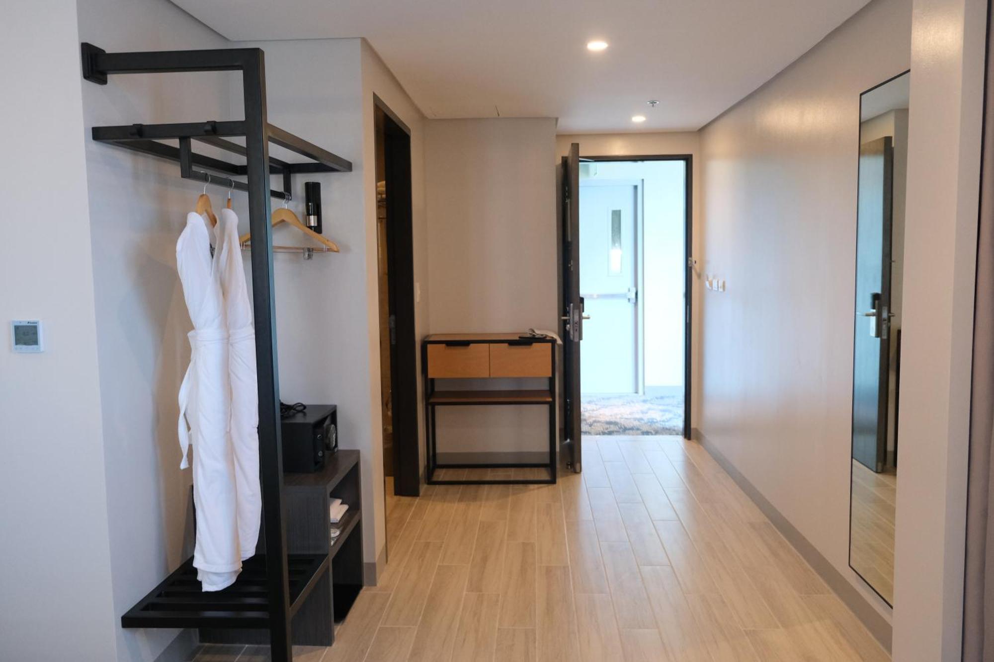 Belmont Hotel Mactan 麦克坦 外观 照片